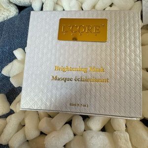 L’core brightening mask